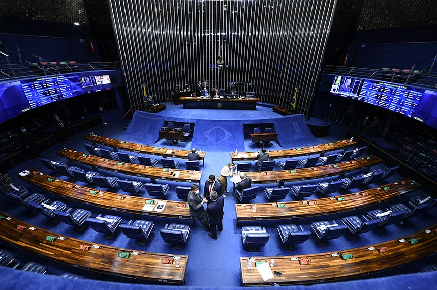 Câmara – Comissão aprova projeto que reformula Lei dos Cartórios e cria conselho