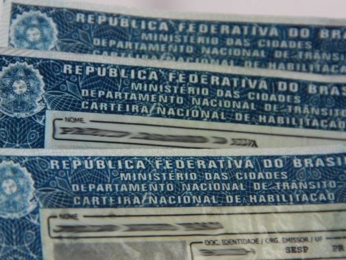 Senado – CCJ aprova documento de identidade para profissionais de cartórios