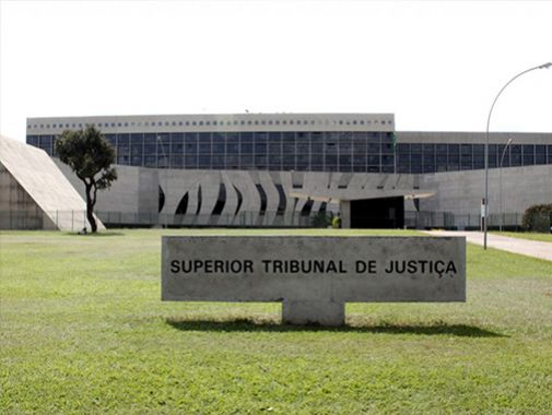 STJ – Contrato de empréstimo consignado sem testemunhas não constitui título executivo extrajudicial